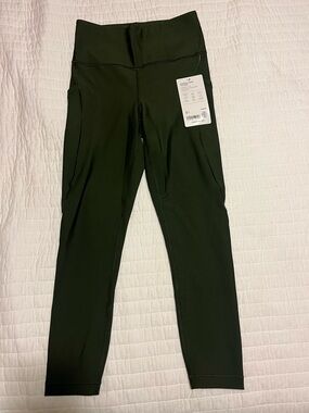 Athleta Interval Stash 7/8 Leggings. Women’s XS - Olive. NWT